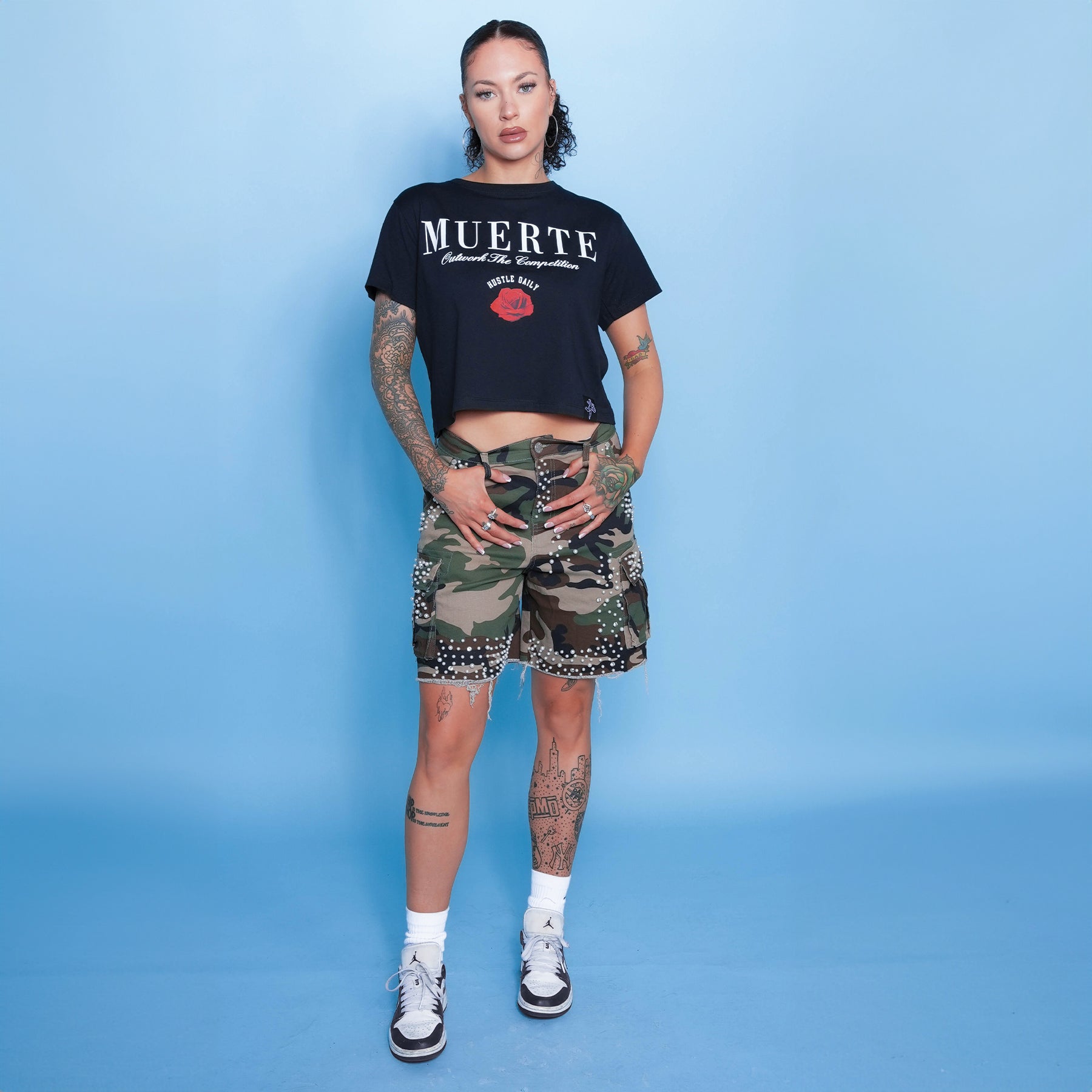 MUERTE OUTWORK ROSE- Womens Crop